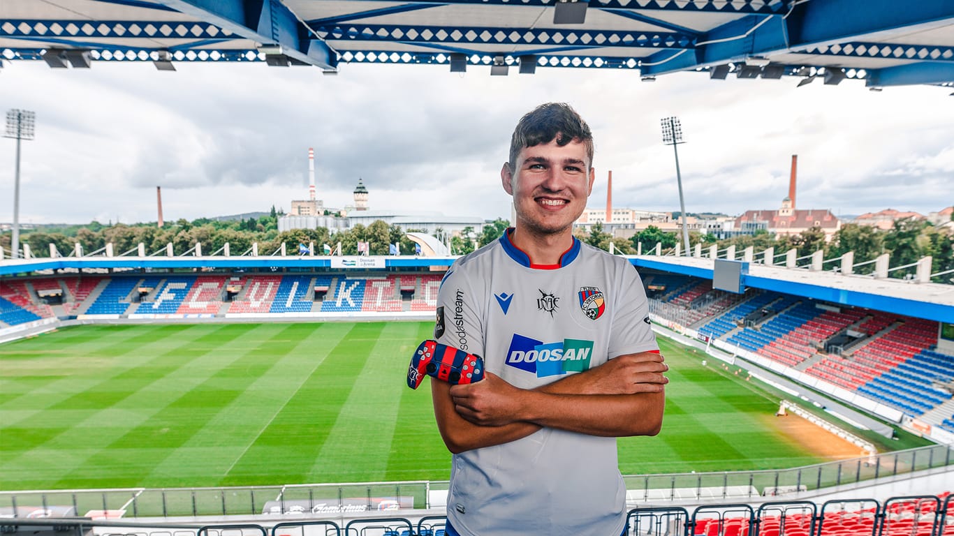 Lákání pražských "S" nevyšlo! T9Laky prodloužil smlouvu v Plzni
