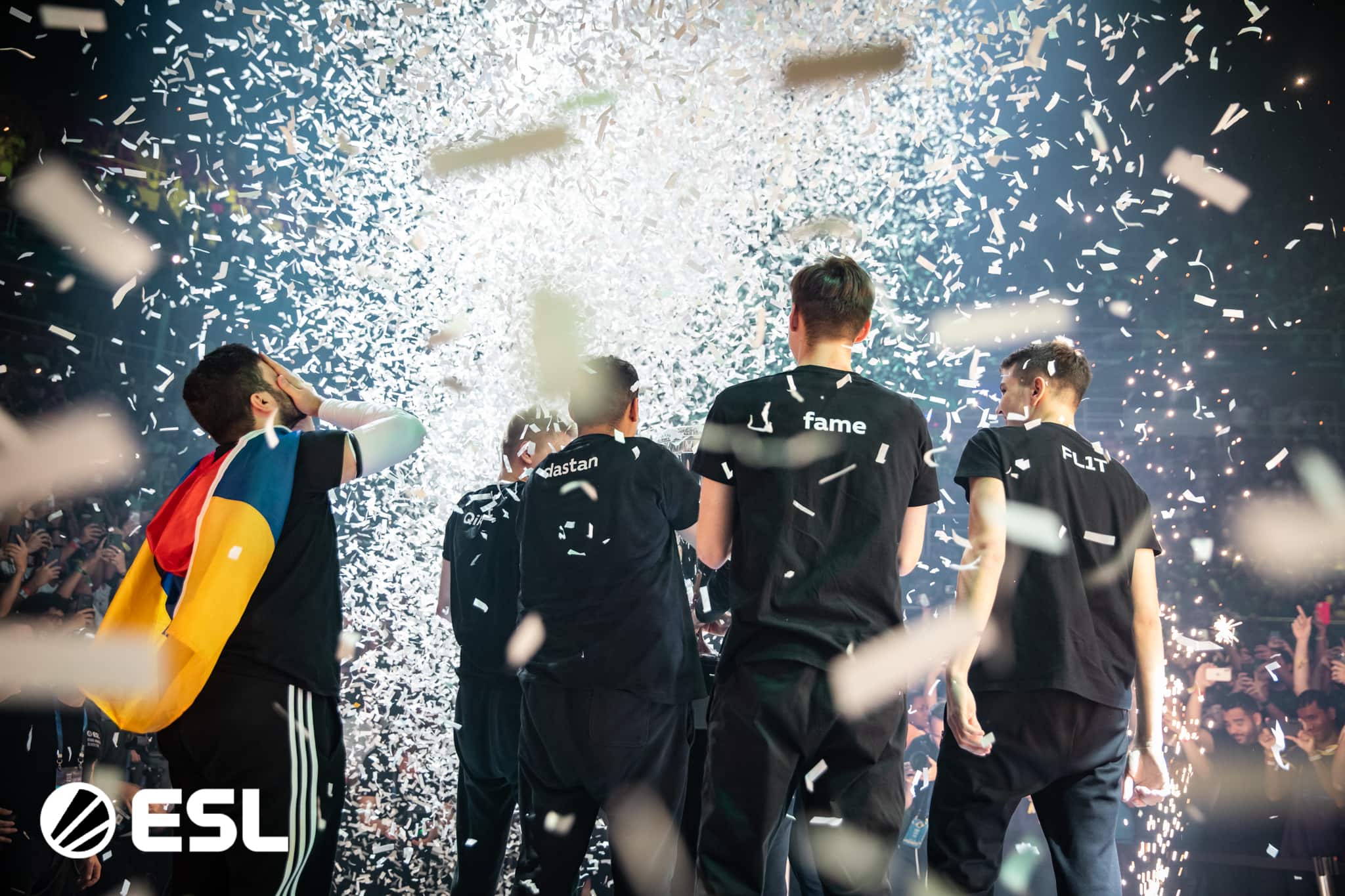 Outsiders poskočili na čelo žebříčku, největší propad pořadím zaznamenaly bývalé TOP 3 týmy