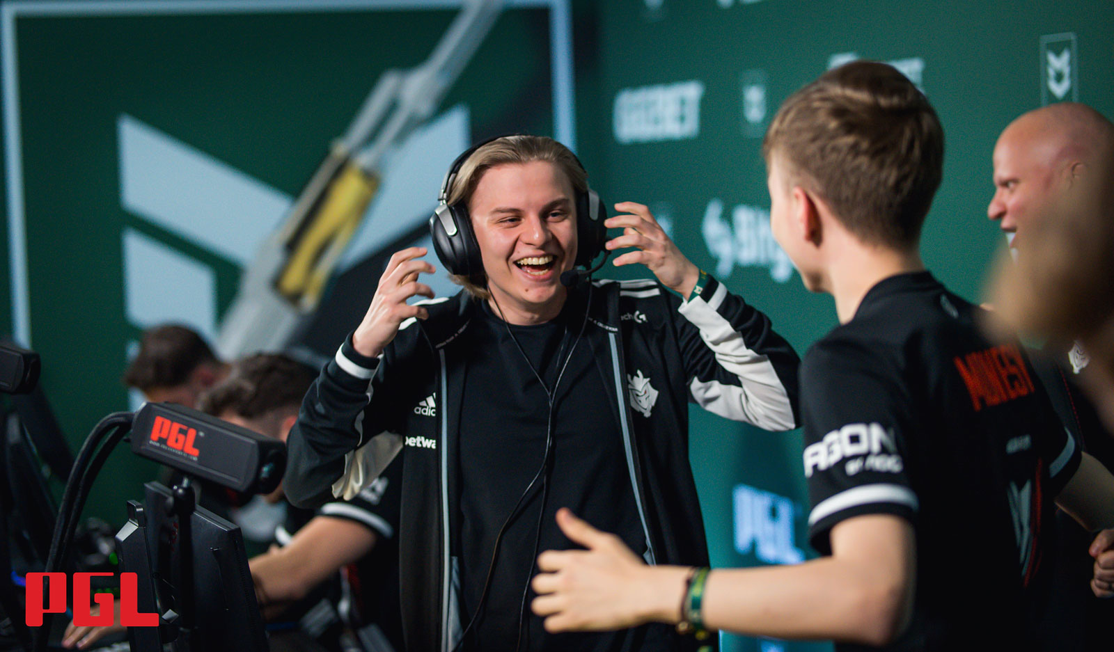 Kdo uspěje v PGL Major Antwerp Legends Stage? Ze 16 týmů jen 3 mimoevropské!