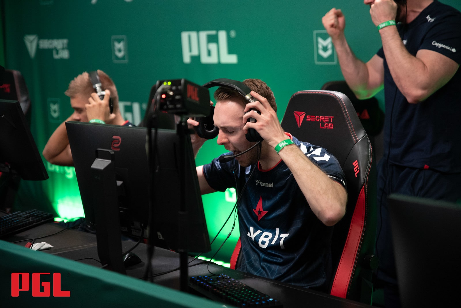 Dánsko-švédská bitva gigantů Astralis a NIP. Kdo postoupí do finále BLAST Premier Showdown?