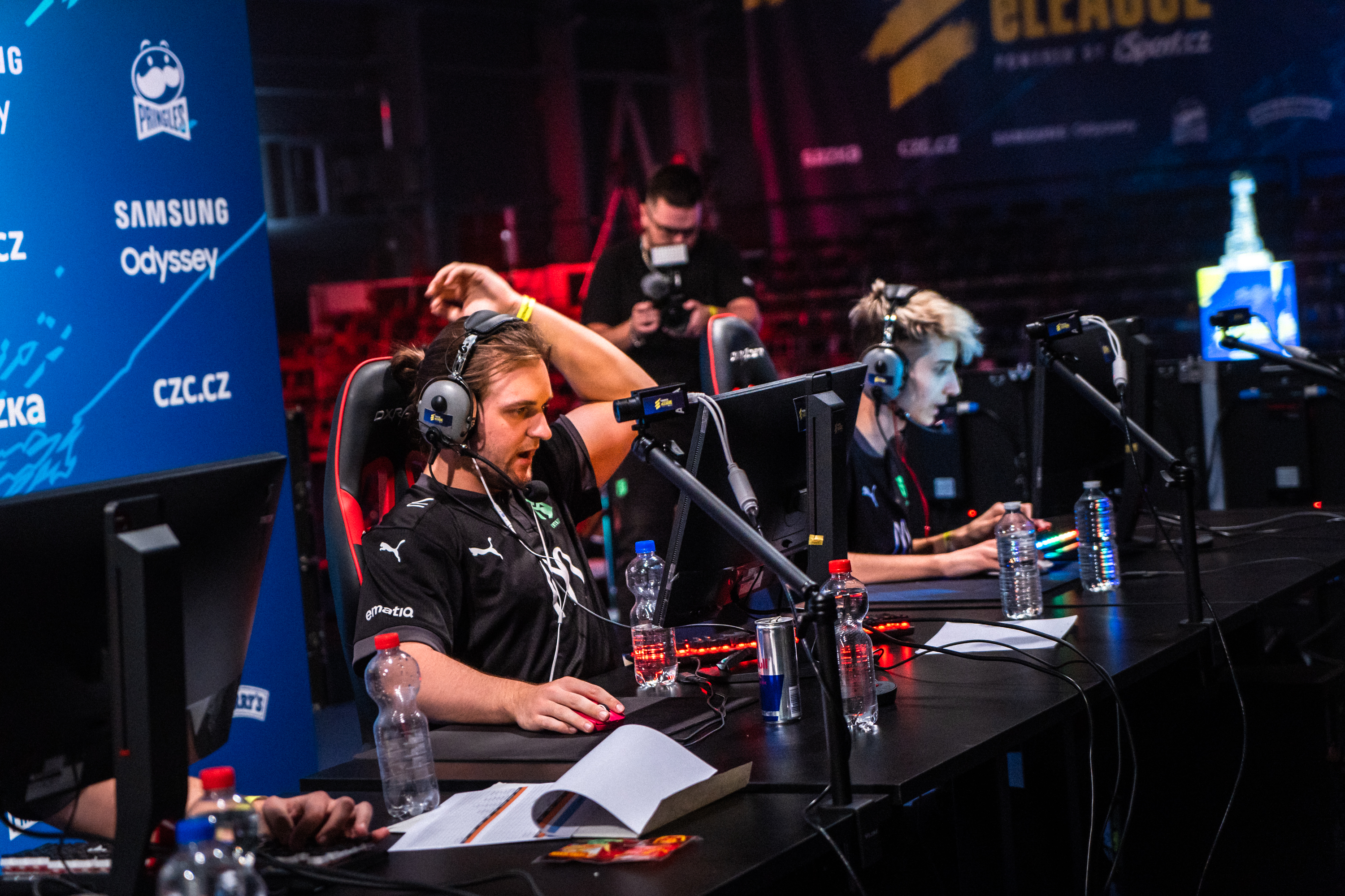 Semifinále Sazka eLEAGUE: ENTERPRISE otočili bitvu s Entropiq Prague
