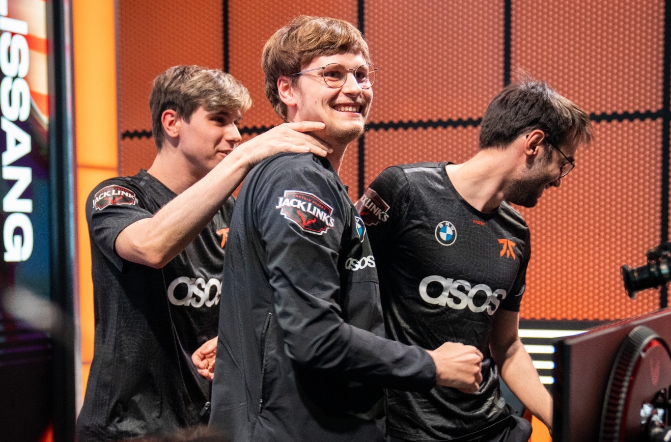 LEC Superweek: Fnatic přišli o čtvrté místo v tiebreakeru, split končí pro Vitality