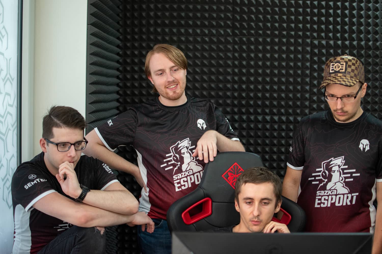 Preview: Ve 2. kole Sazka eLEAGUE naskočí do hry BRUTE, Young, Lutea a GGDogs