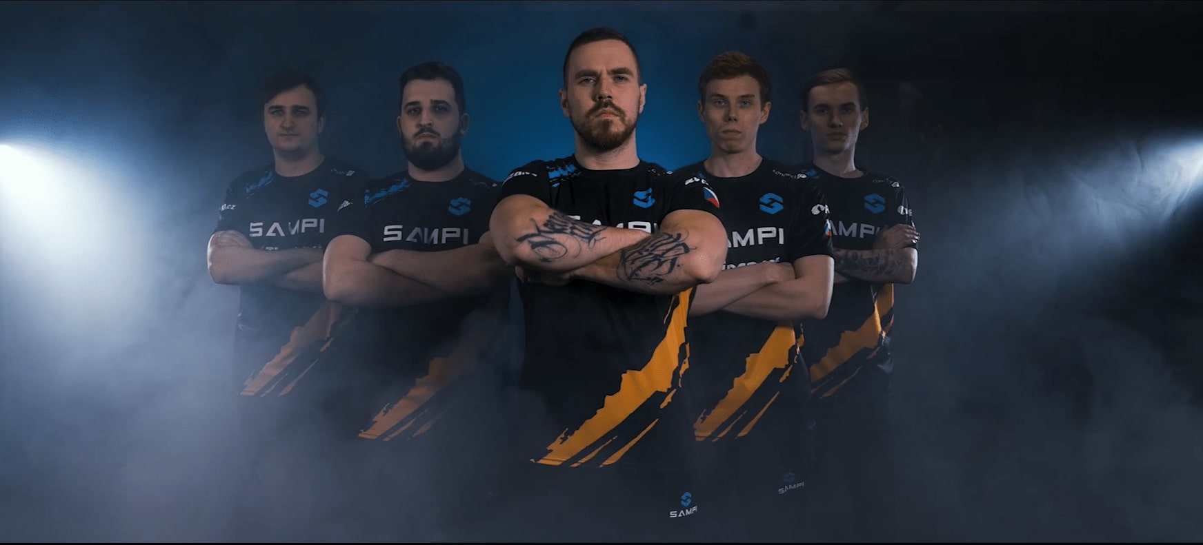 Sampi hlásí návrat beryho do sestavy! Dev7l na lavičce