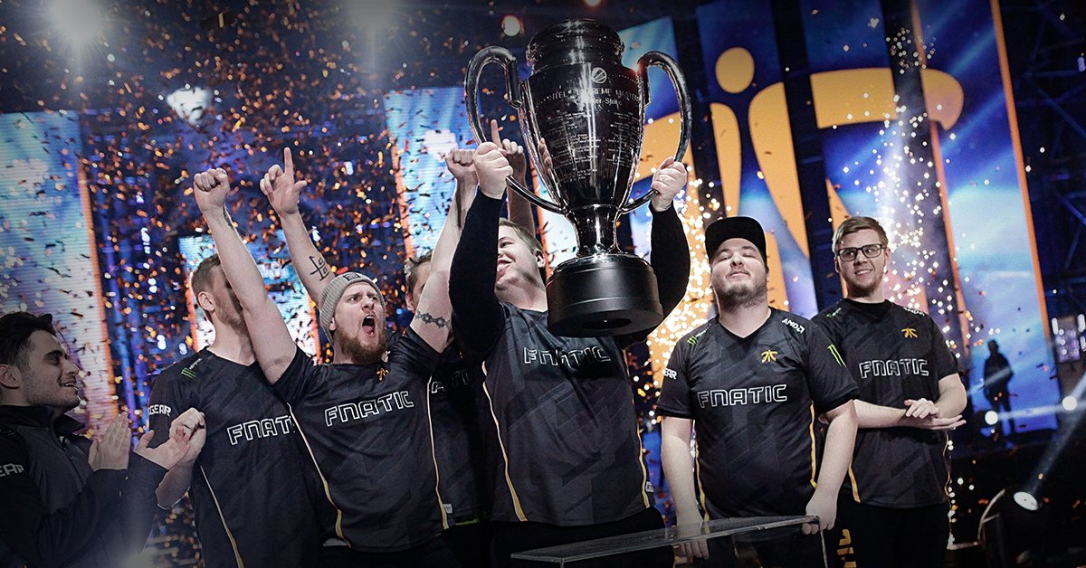 Fnatic slaví 18 let