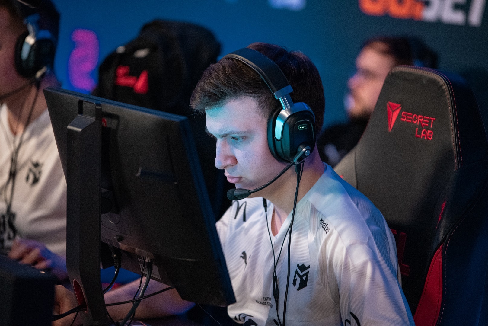 Očekávaná informace z tábora Entropiq. Viktor "Lack1" Boldyrev se stává free agent