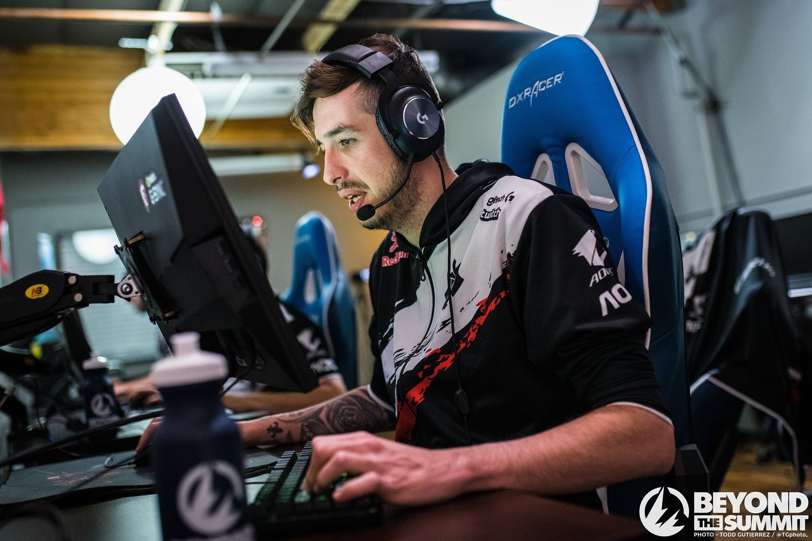 Konec. Francouz kennyS před domácím publikem oznámil odchod z profesionální scény