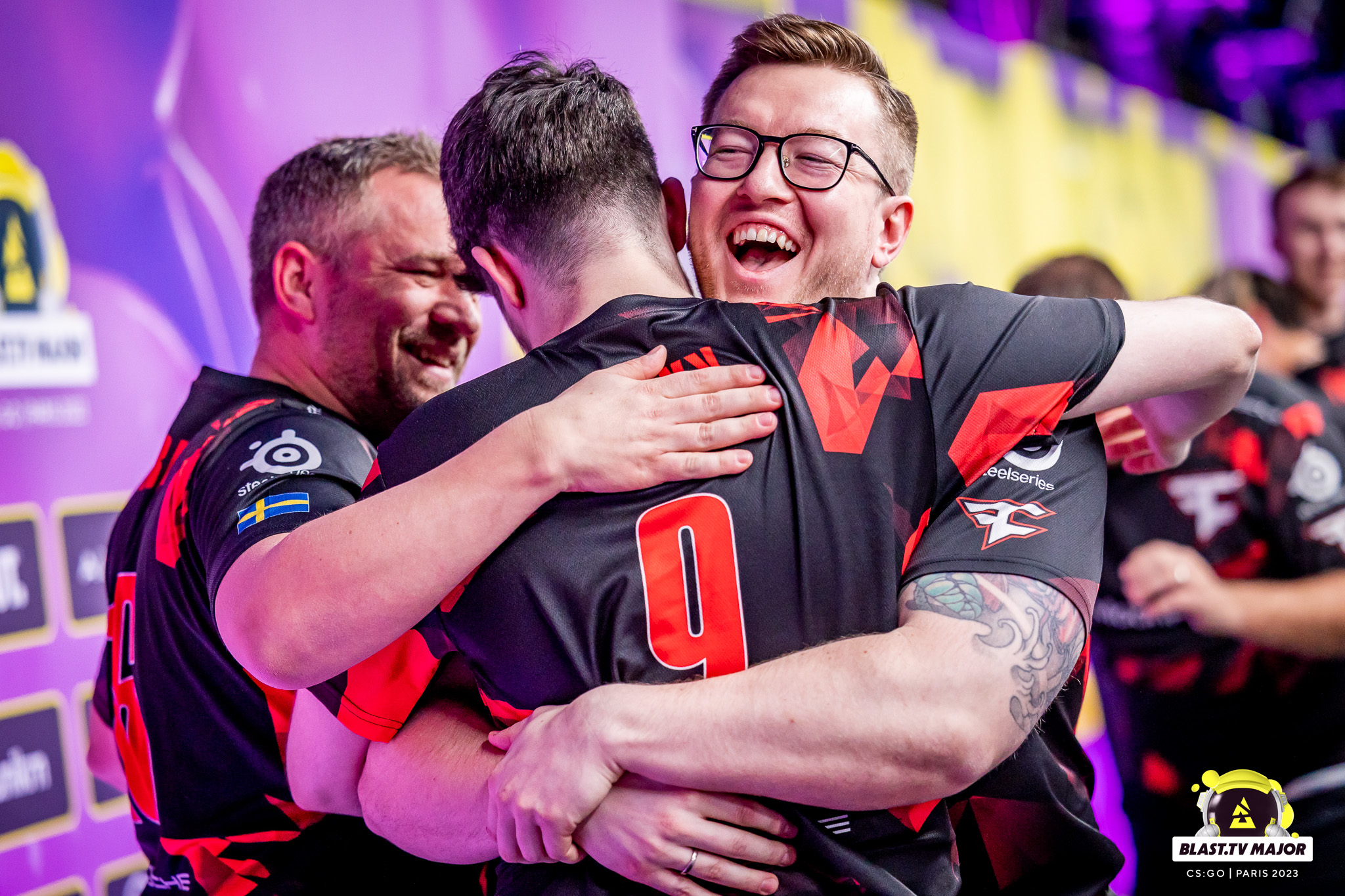 PŘEHLEDNĚ: Jak bude vypadat play-off BLAST.tv Paris Major? Kdy a kdo se s kým utká?