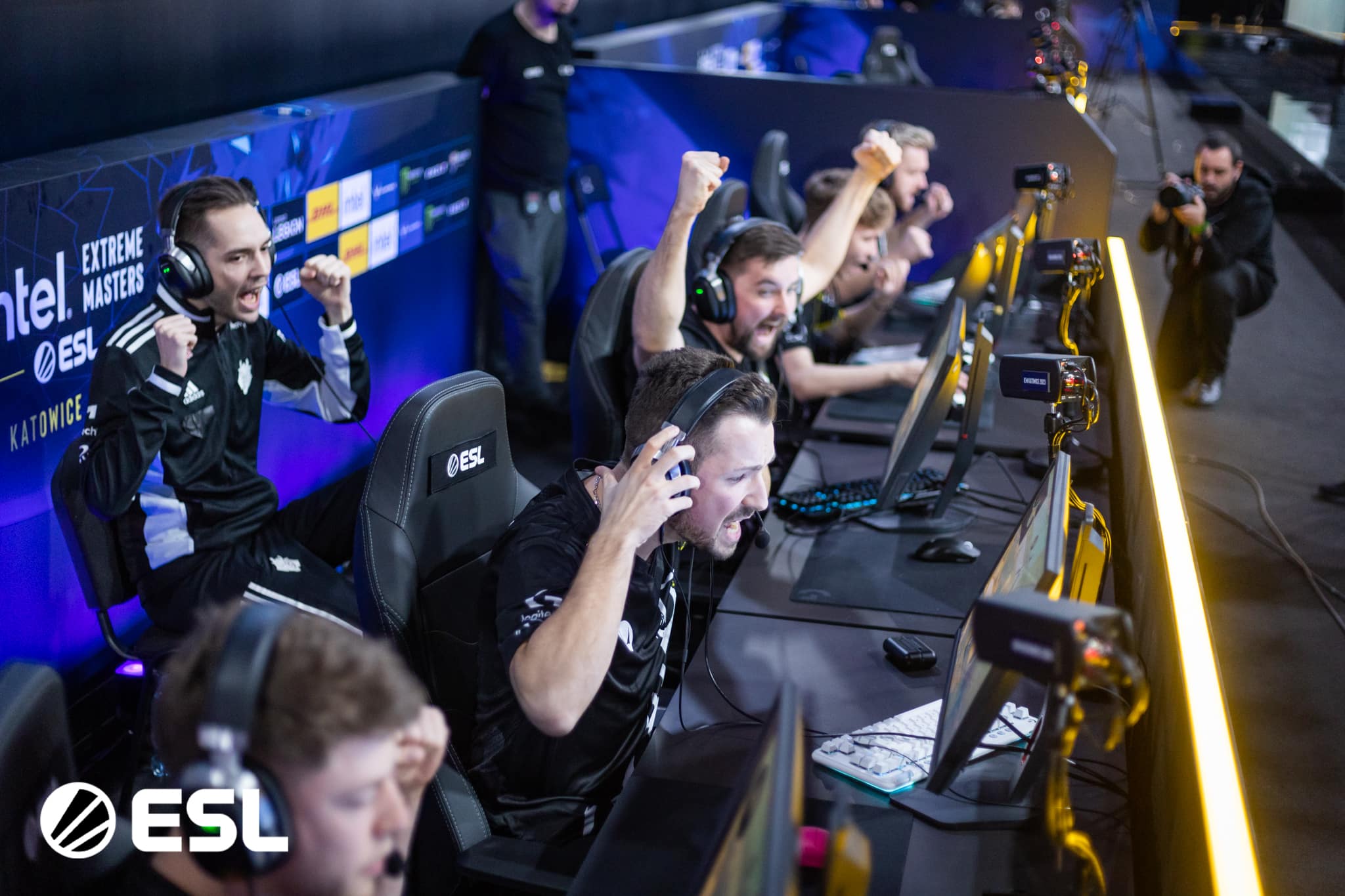 IEM Katowice: Prvními účastníky play-off se stávají G2 a Natus Vincere