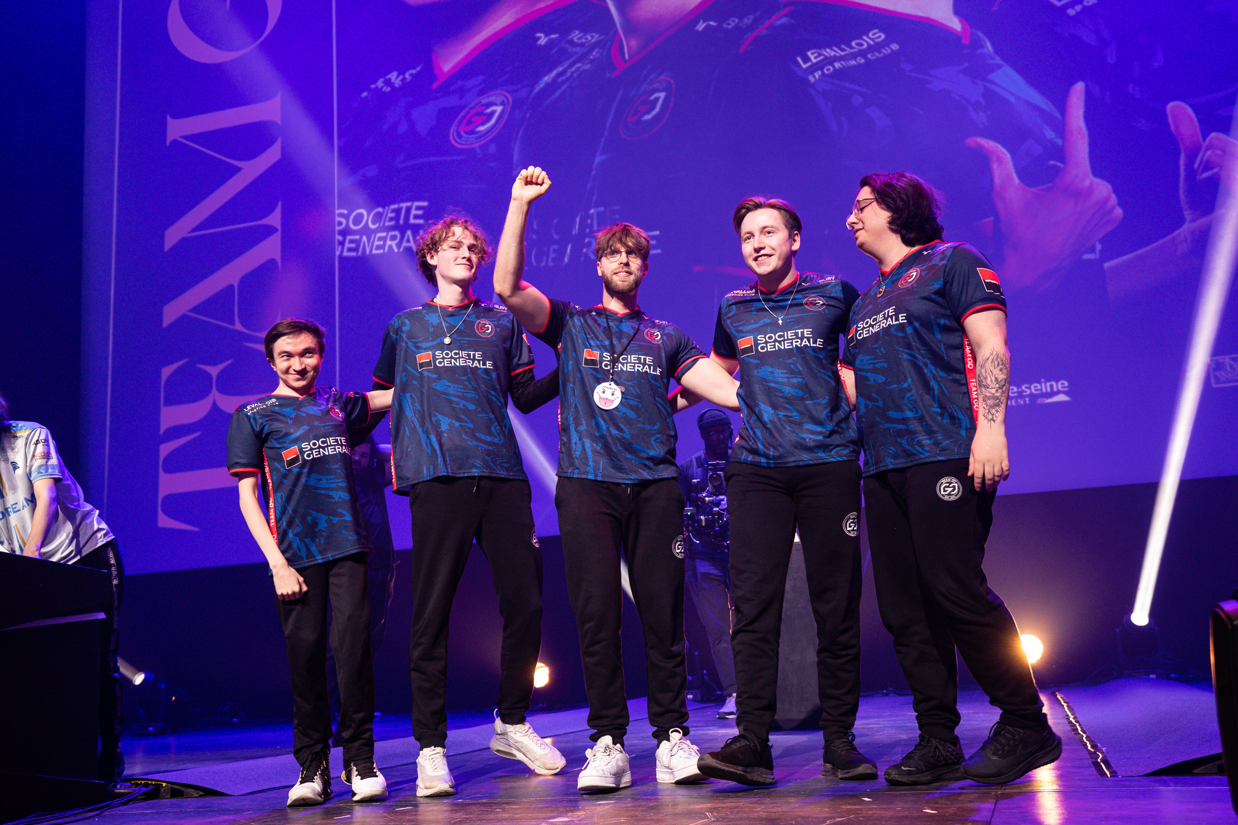 Kamilius i Savero postoupili v play-off, jungler si zahraje o titul