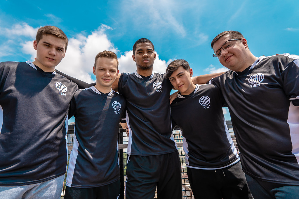 Šok v zámoří! TSM se chystá přerušit většinu esport aktivit, informuje SBJ