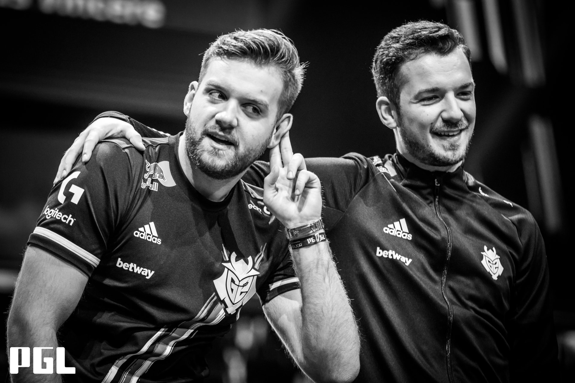 Semifinále PGL Major 2021: Gambit se pokusí zastavit NAVI, Heroic proti G2 hájí vládu severu