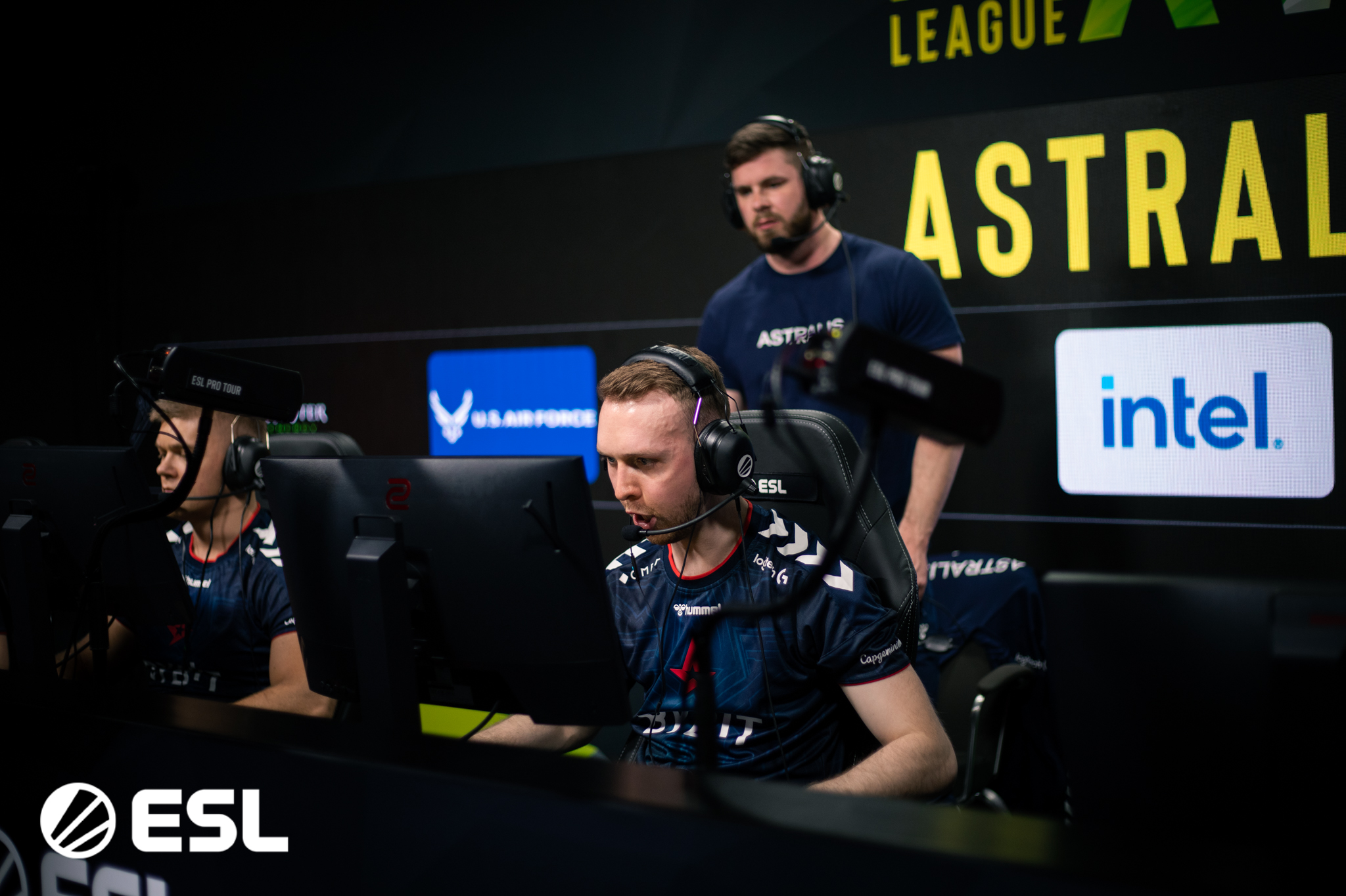EPL S15: Astralis ztratili "vyhranou" hru proti Heroic. Dánové nevyužili desítku match pointů