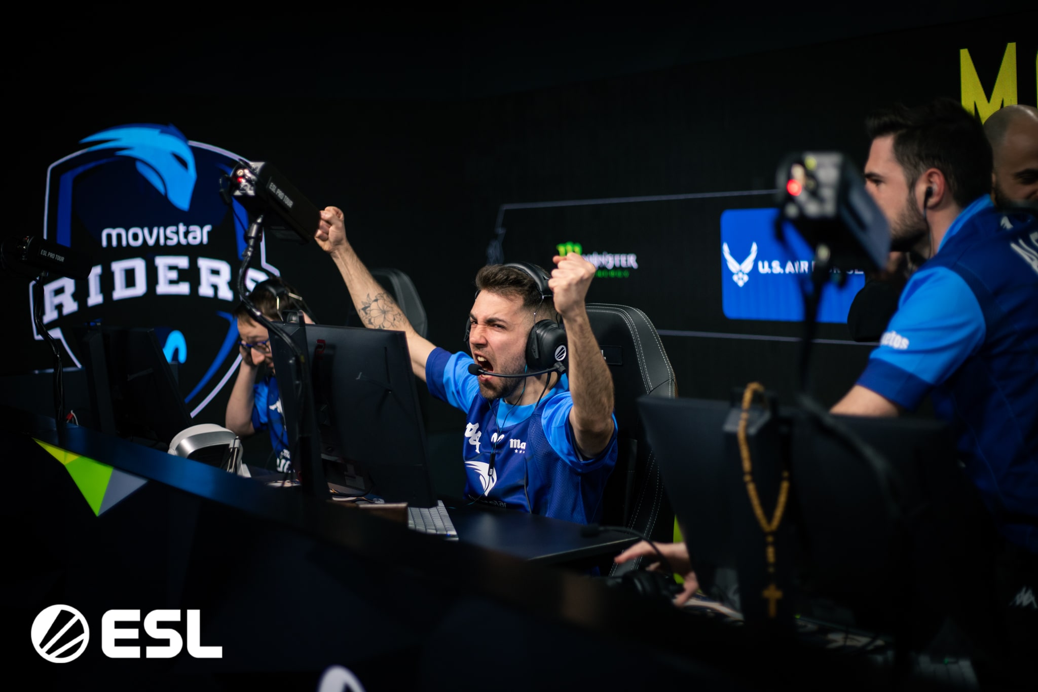 Největší překvapení? Movistar Riders porážejí favority EPL S15 Group C