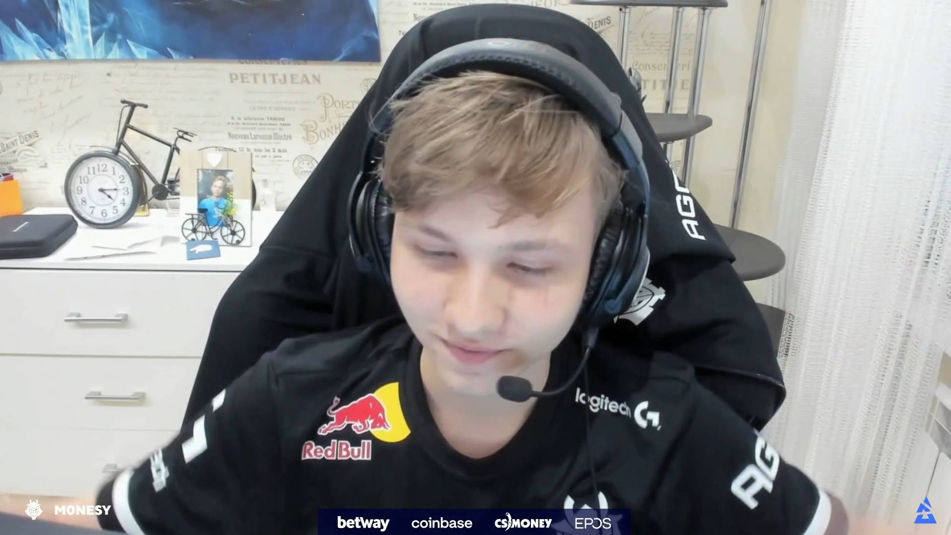 VIDEO: m0NESY svým clutchem za G2 šokoval esport svět