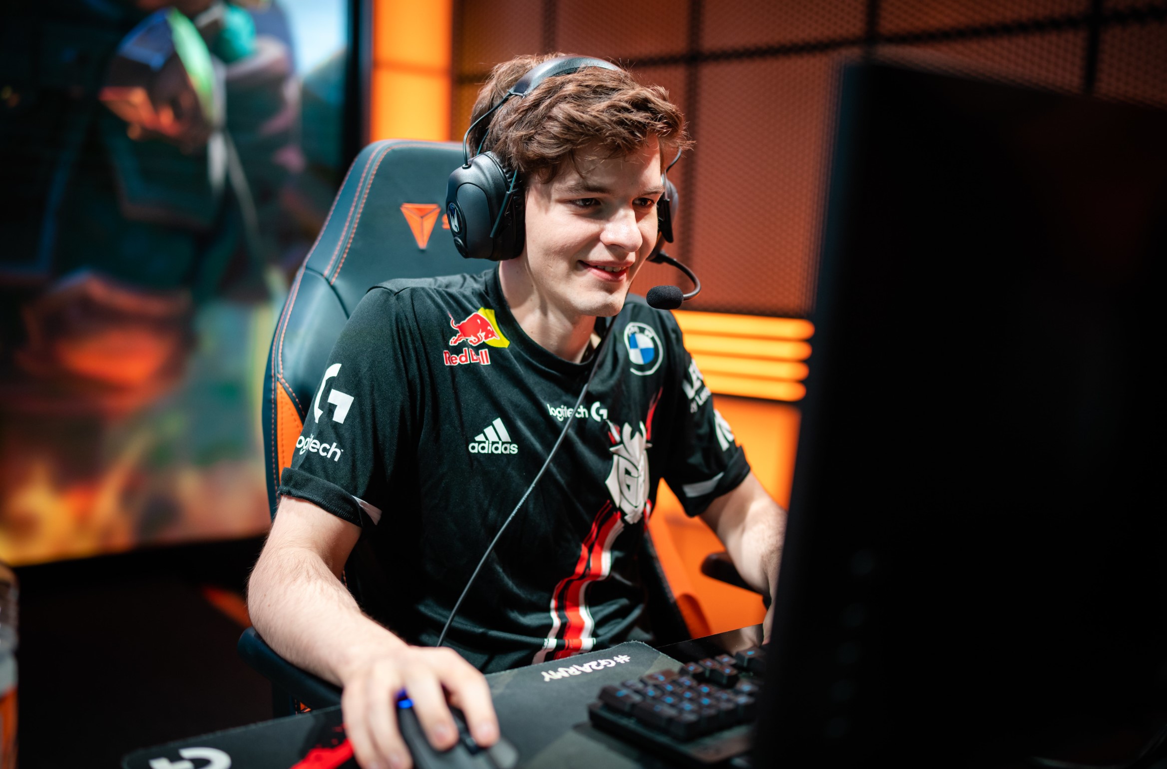 G2 drama alert! Mikyx nenašel angažmá a pustil se do hádky s majitelem Carlosem