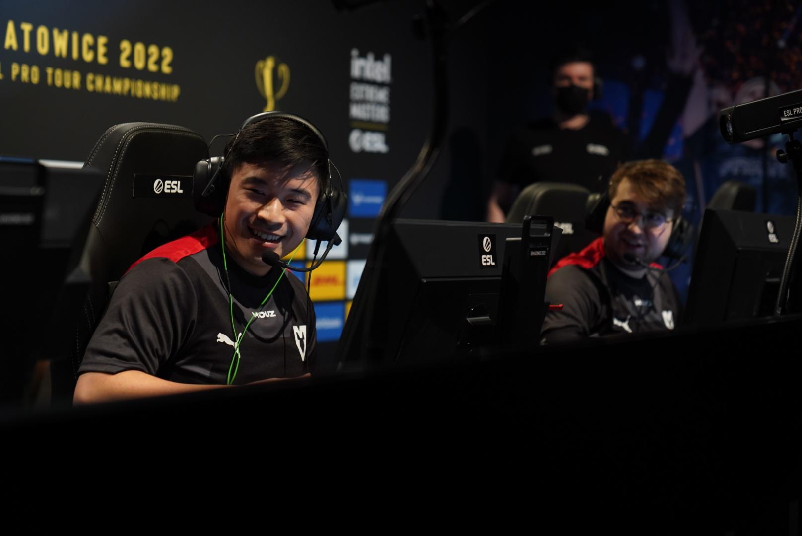 IEM Katowice: frozen a další mladíci z MOUZ si vyšlápli na Entropiq a na jeho úkor míří do skupiny