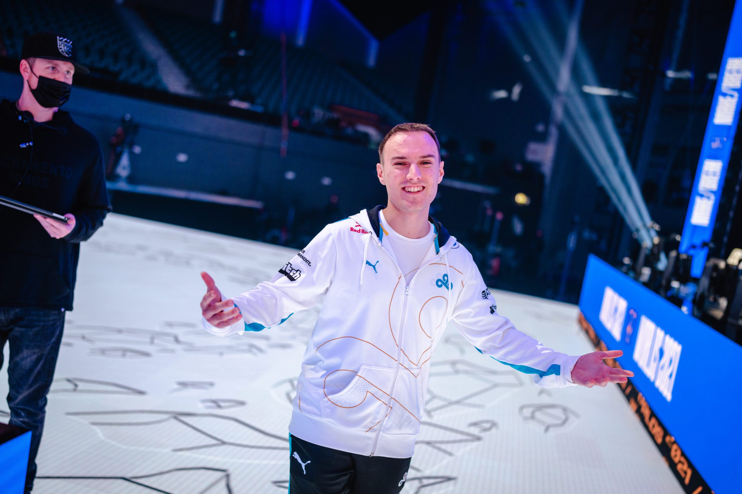 Sága jménem Perkz pokračuje! Hráč oficiálně končí v Cloud9. Dojde na mega přestup do Vitality?