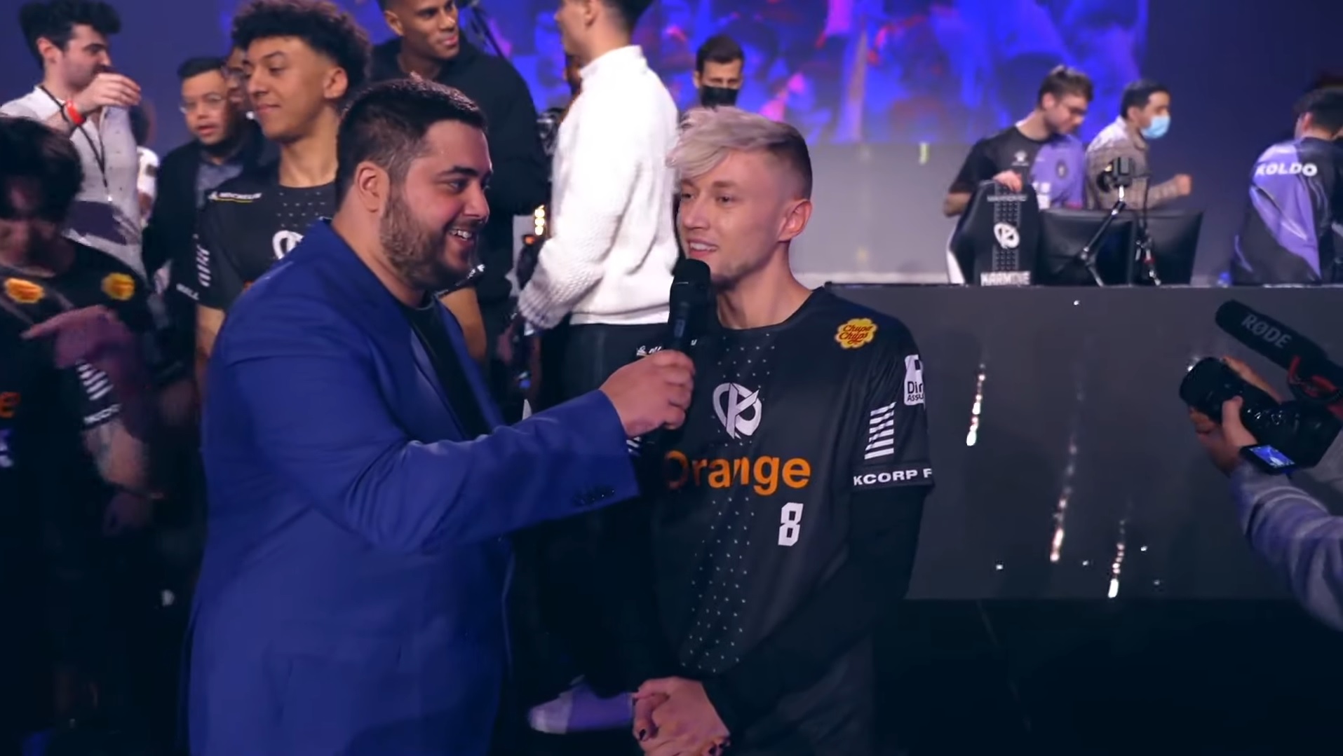 VIDEO: Rekklese dojalo francouzské publikum. Po vítězství Karmine Corp jen těžce hledal slova