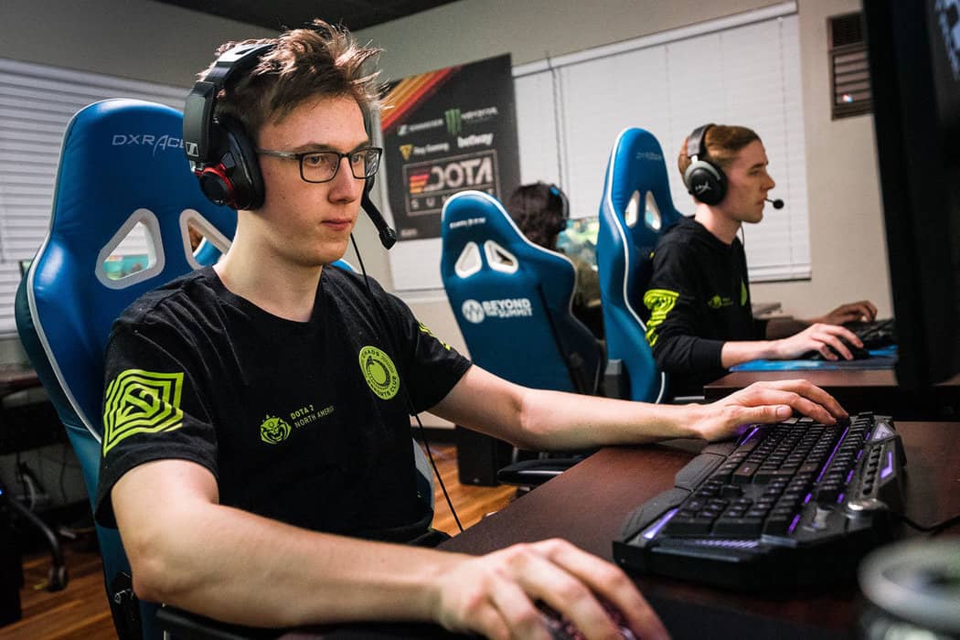 Dota Pro Circuit 2021 Season 2 pomalu míří do finiše!