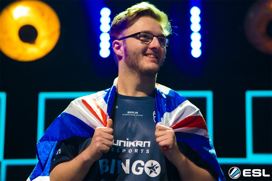 V reakci na neúčast na Majoru končí ve fnatic Jackinho, dočasně zaskočí smooya