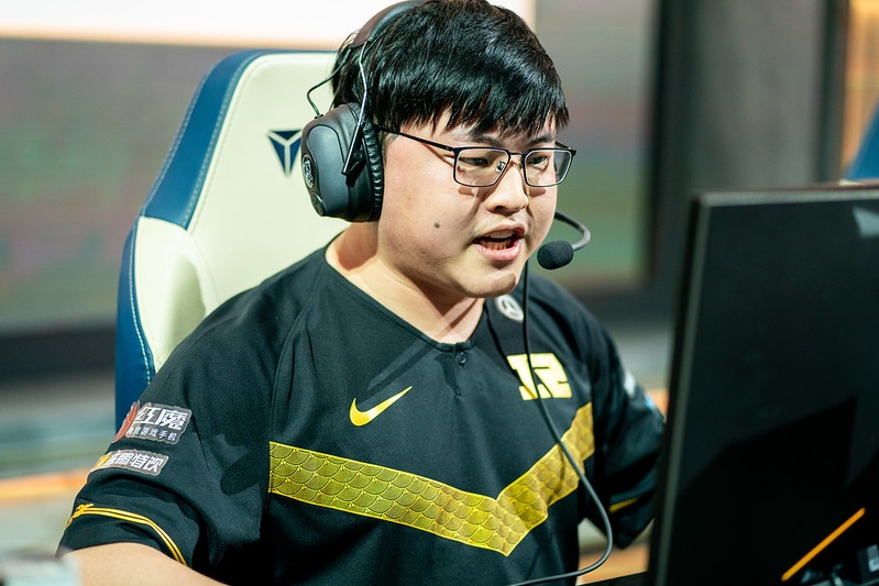 Bývalý profesionální hráč League of Legends Uzi zakládá vlastní e-sportový tým